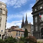 Warm & Wood Clermont-Ferrand